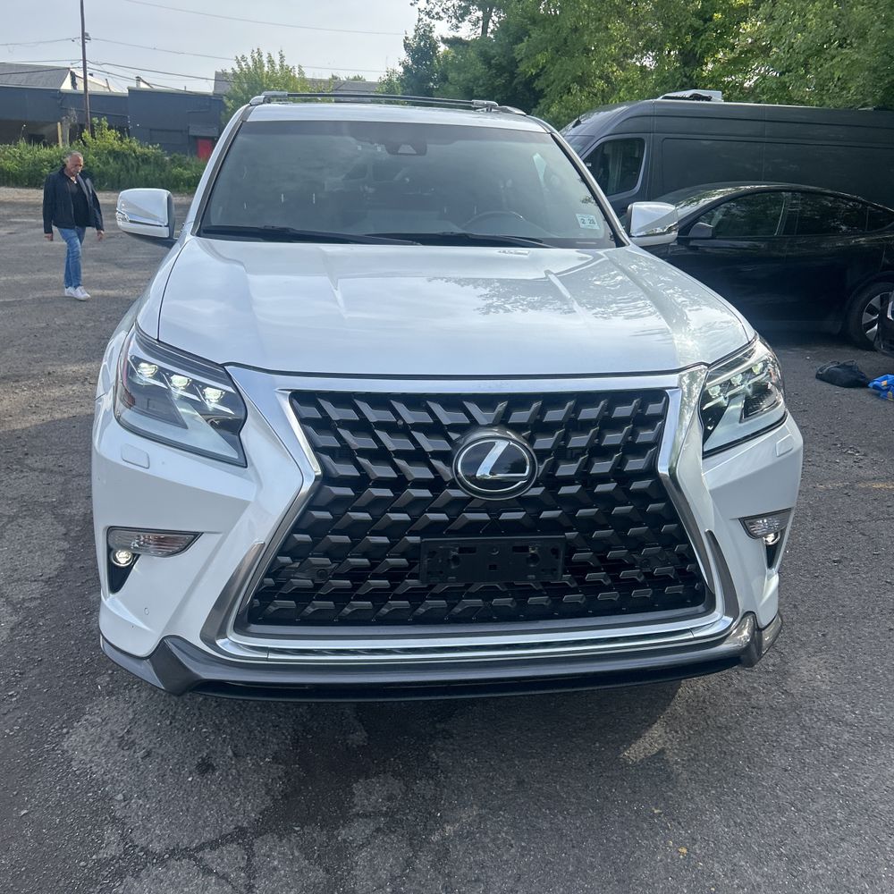 2023 Lexus GX 460 Base