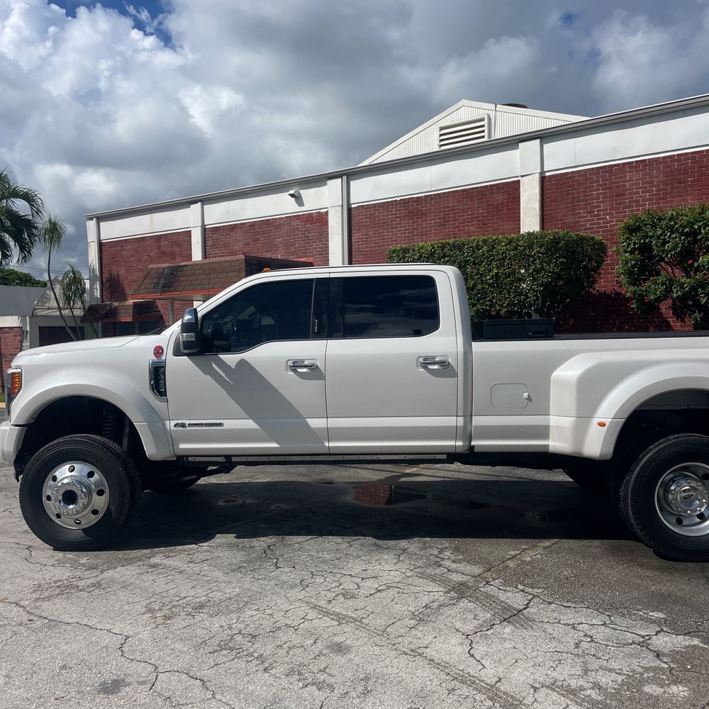 2019 Ford F-450 Super Duty Platinum