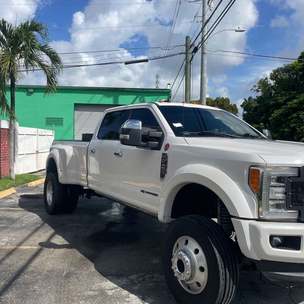 2019 Ford F-450 Super Duty Platinum