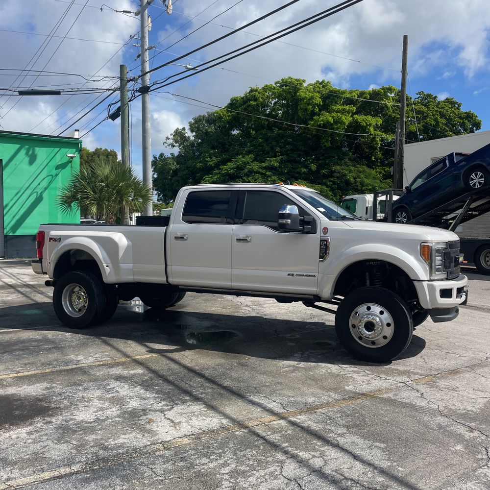 2019 Ford F-450 Super Duty Platinum