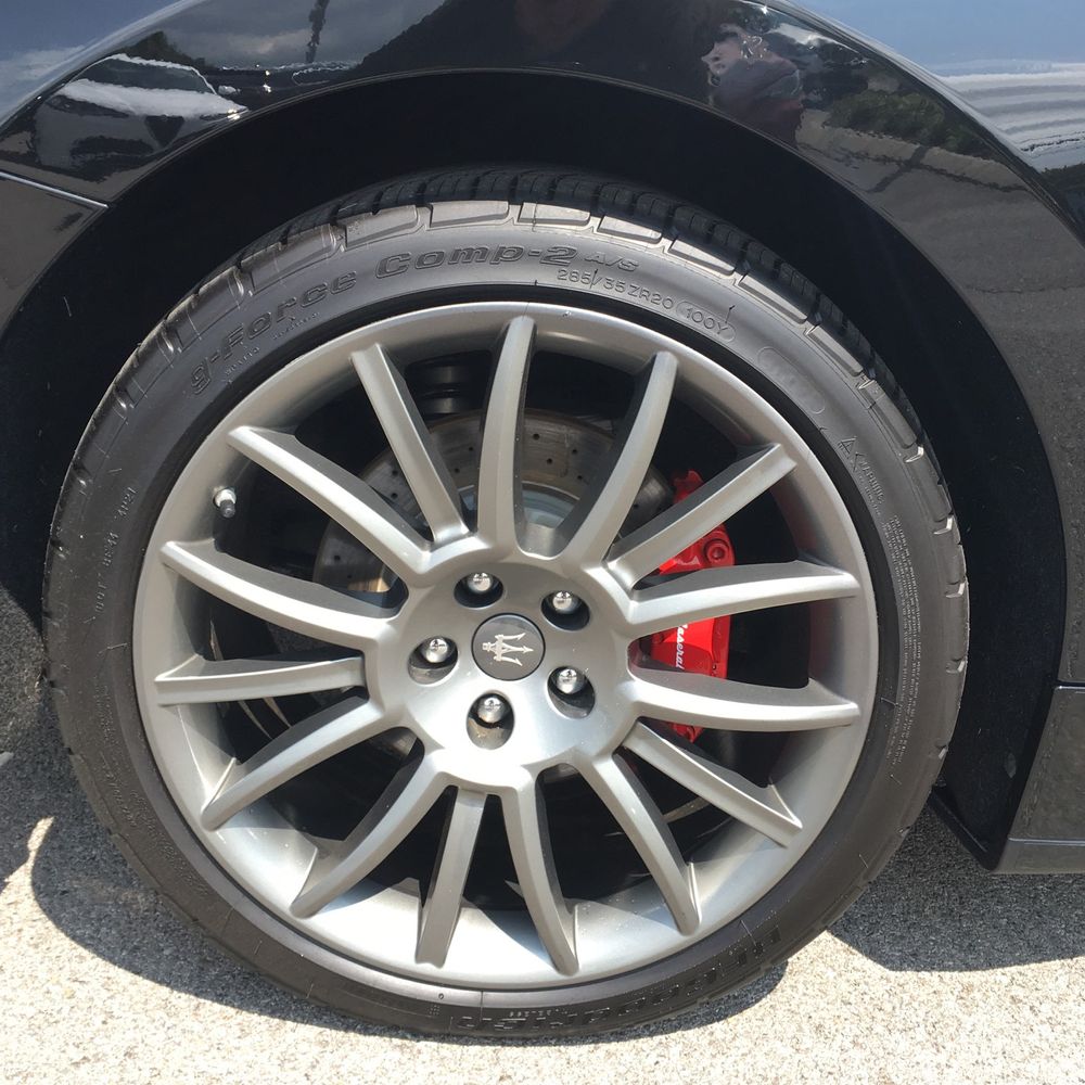 2014 Maserati GranTurismo Base