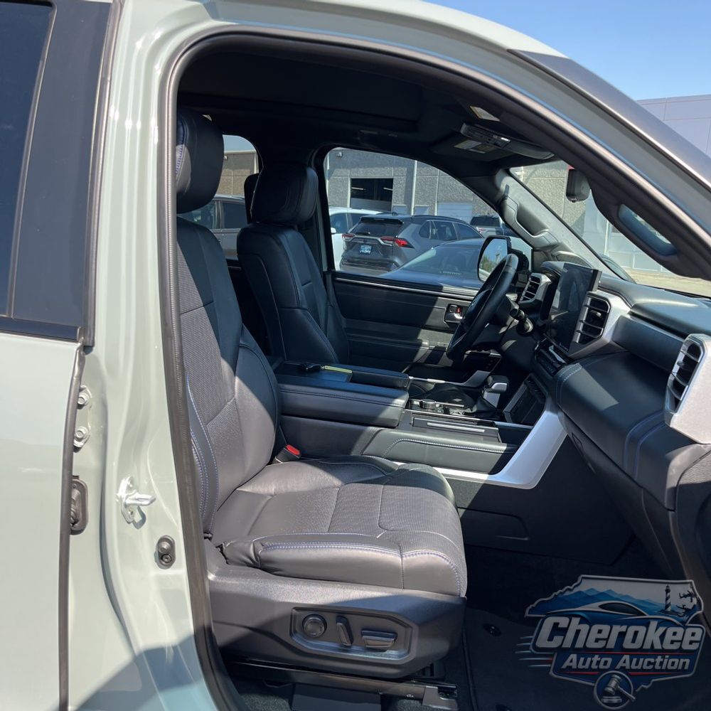 2024 Toyota Sequoia Platinum