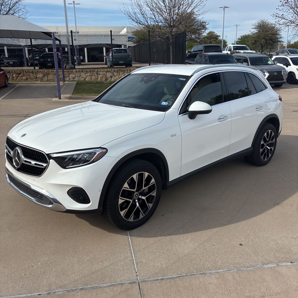 2025 Mercedes-Benz GLC 350e 4MATIC