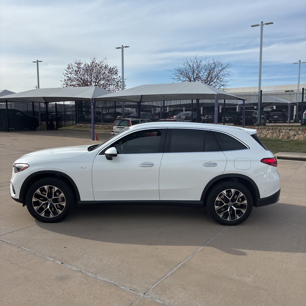 2025 Mercedes-Benz GLC 350e 4MATIC