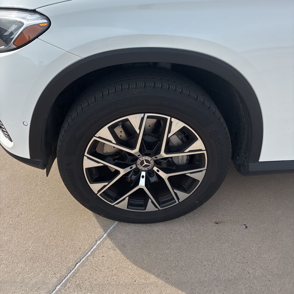 2025 Mercedes-Benz GLC 350e 4MATIC