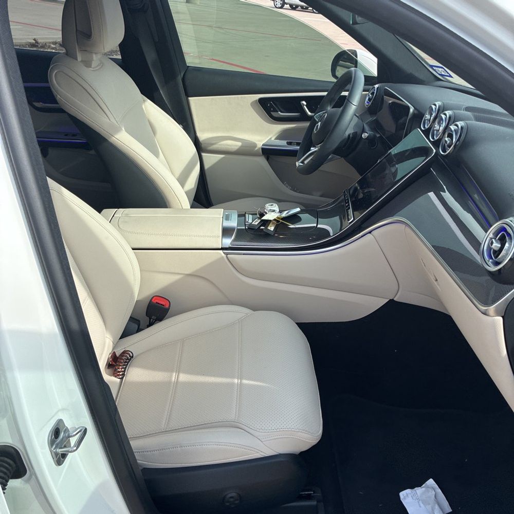 2025 Mercedes-Benz GLC 350e 4MATIC