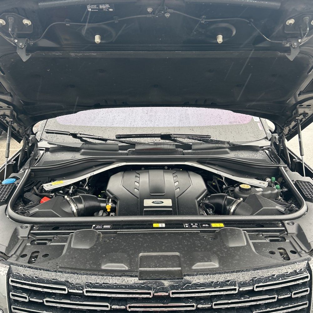 2023 Land Rover Range Rover P530 SE