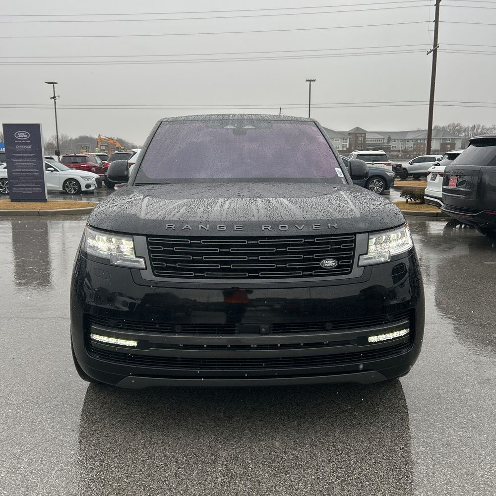 2023 Land Rover Range Rover P530 SE