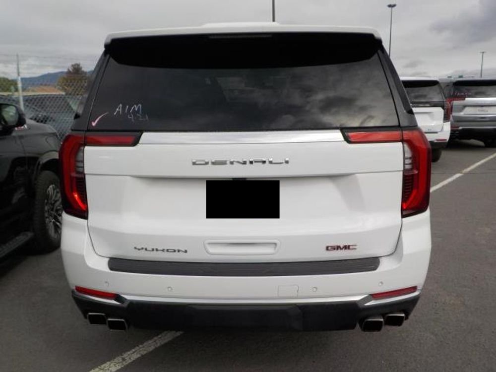 2025 GMC Yukon XL Denali
