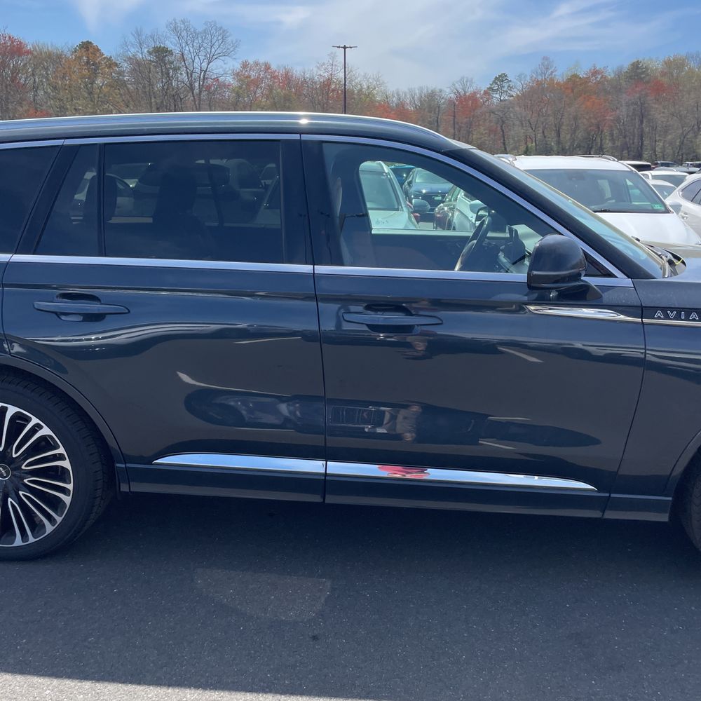 2023 Lincoln Aviator Black Label