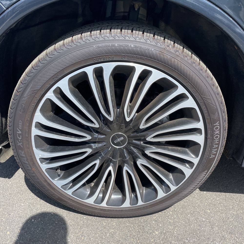 2023 Lincoln Aviator Black Label