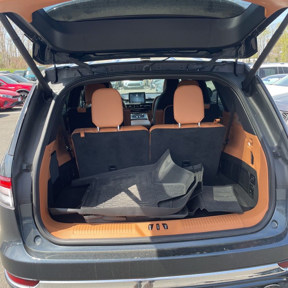 2023 Lincoln Aviator Black Label