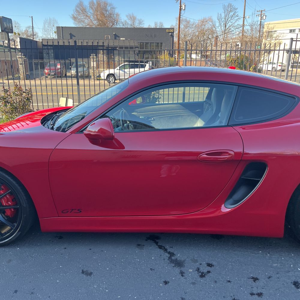 2016 Porsche Cayman GTS