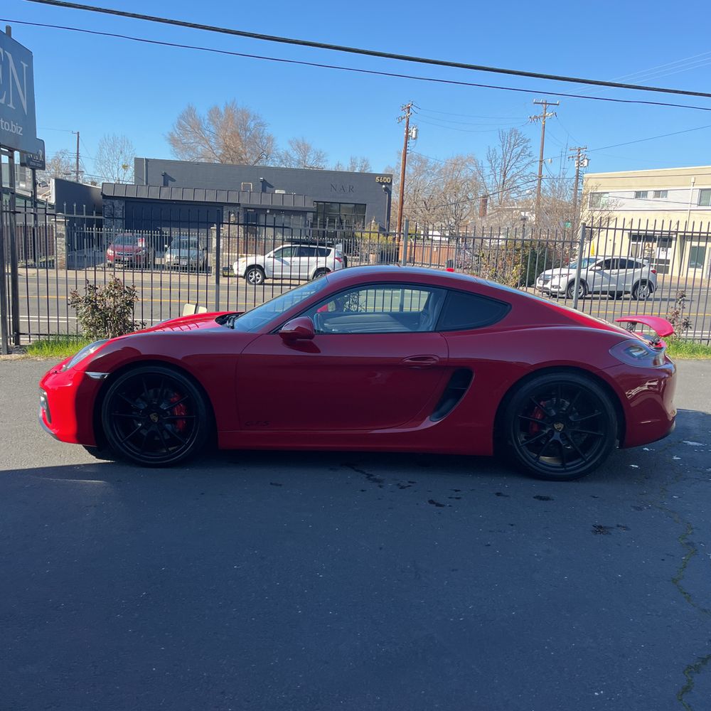 2016 Porsche Cayman GTS