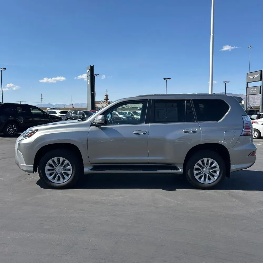 2023 Lexus GX 460 Base