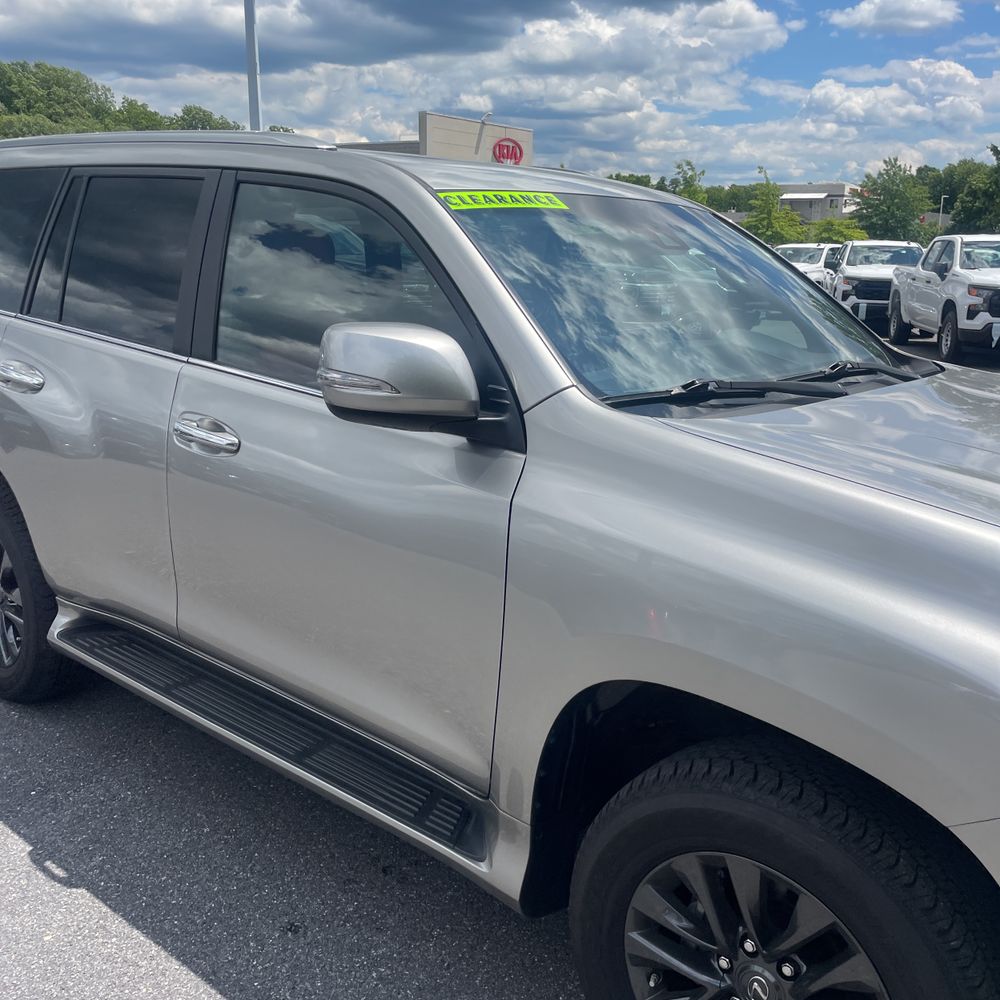 2023 Lexus GX 460 Base