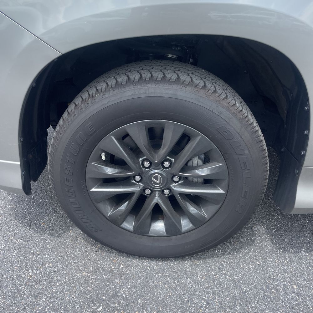 2023 Lexus GX 460 Base