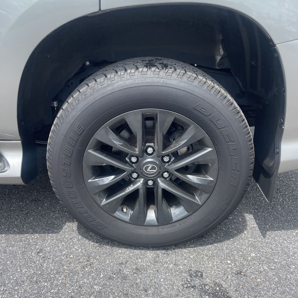 2023 Lexus GX 460 Base