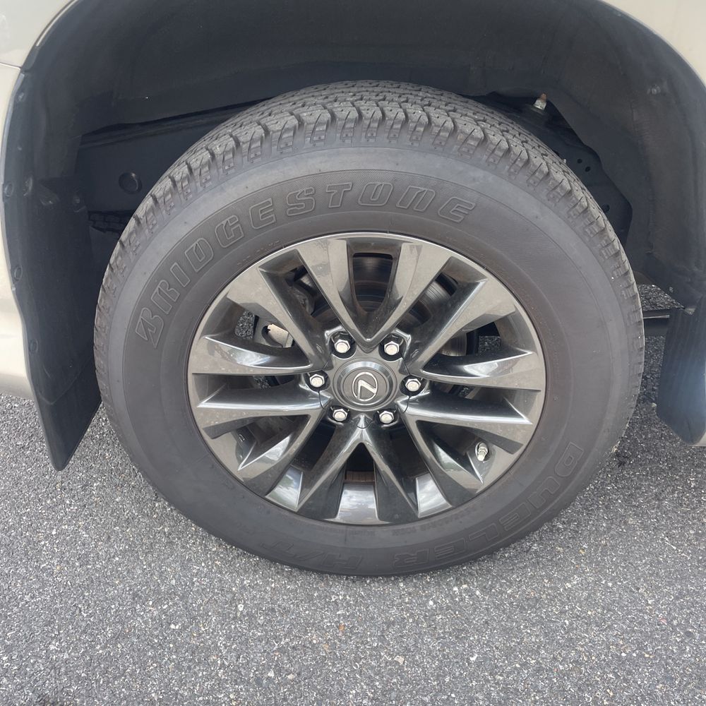 2023 Lexus GX 460 Base