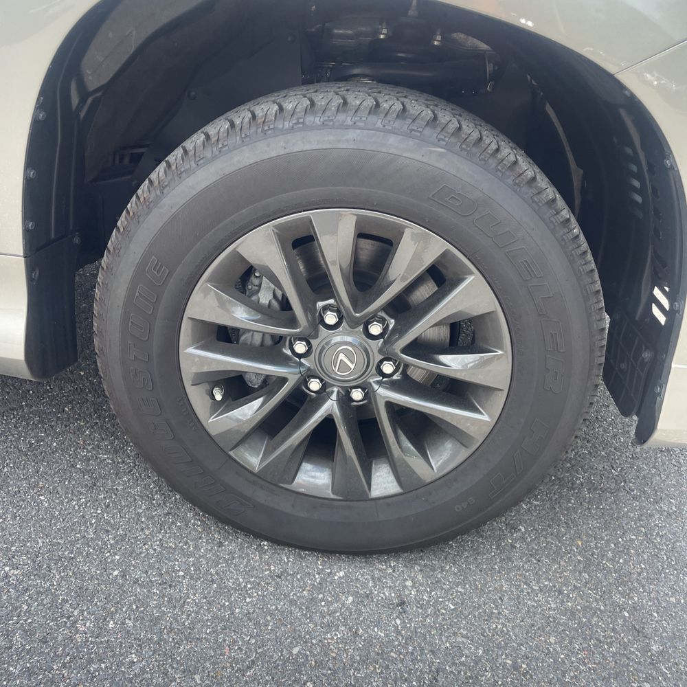 2023 Lexus GX 460 Base