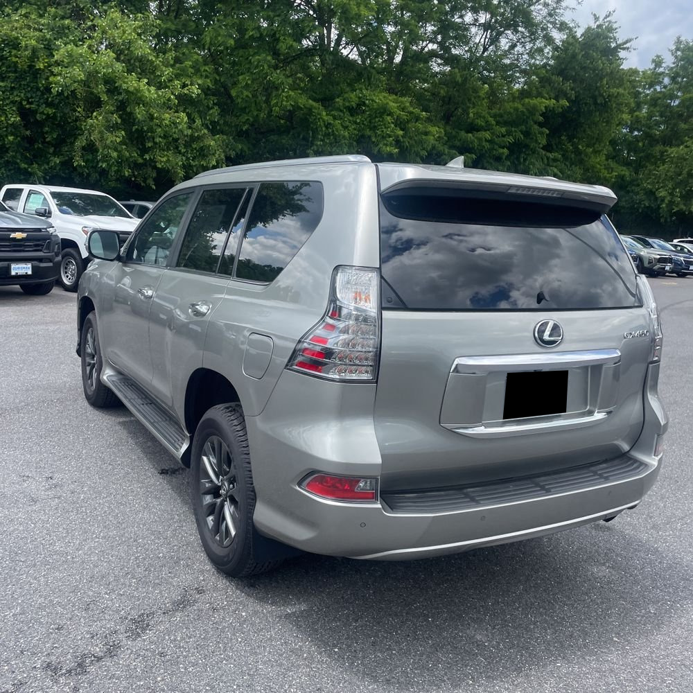 2023 Lexus GX 460 Base