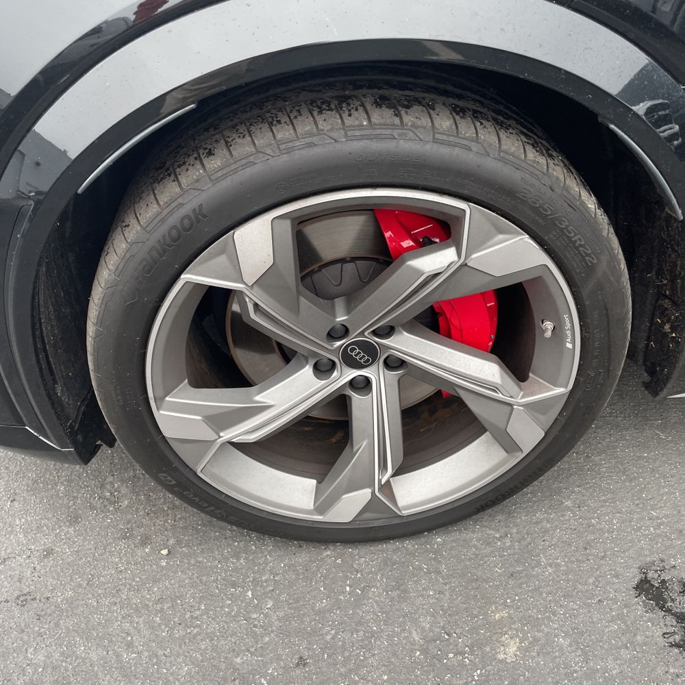 2024 Audi SQ8 e-tron Prestige
