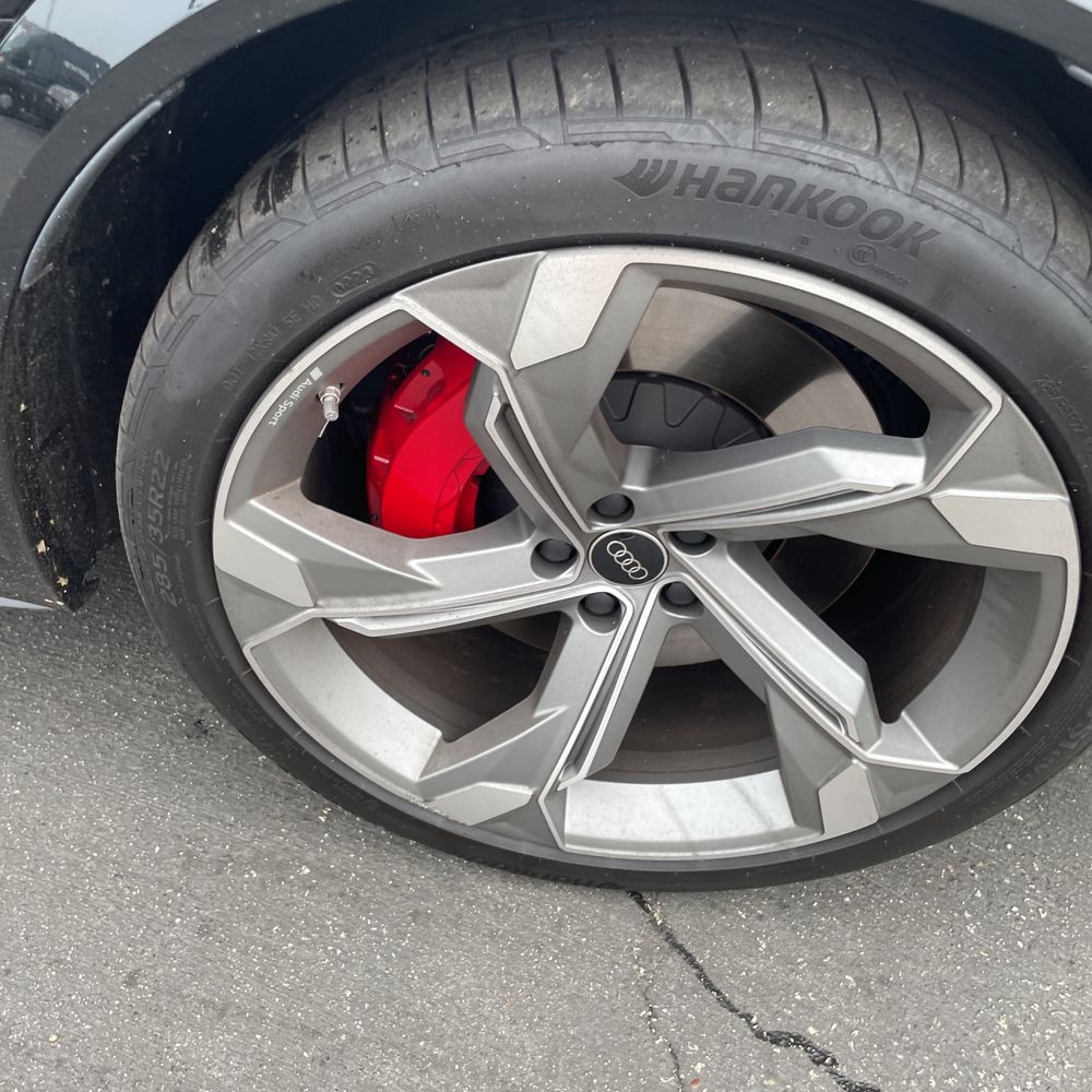 2024 Audi SQ8 e-tron Prestige