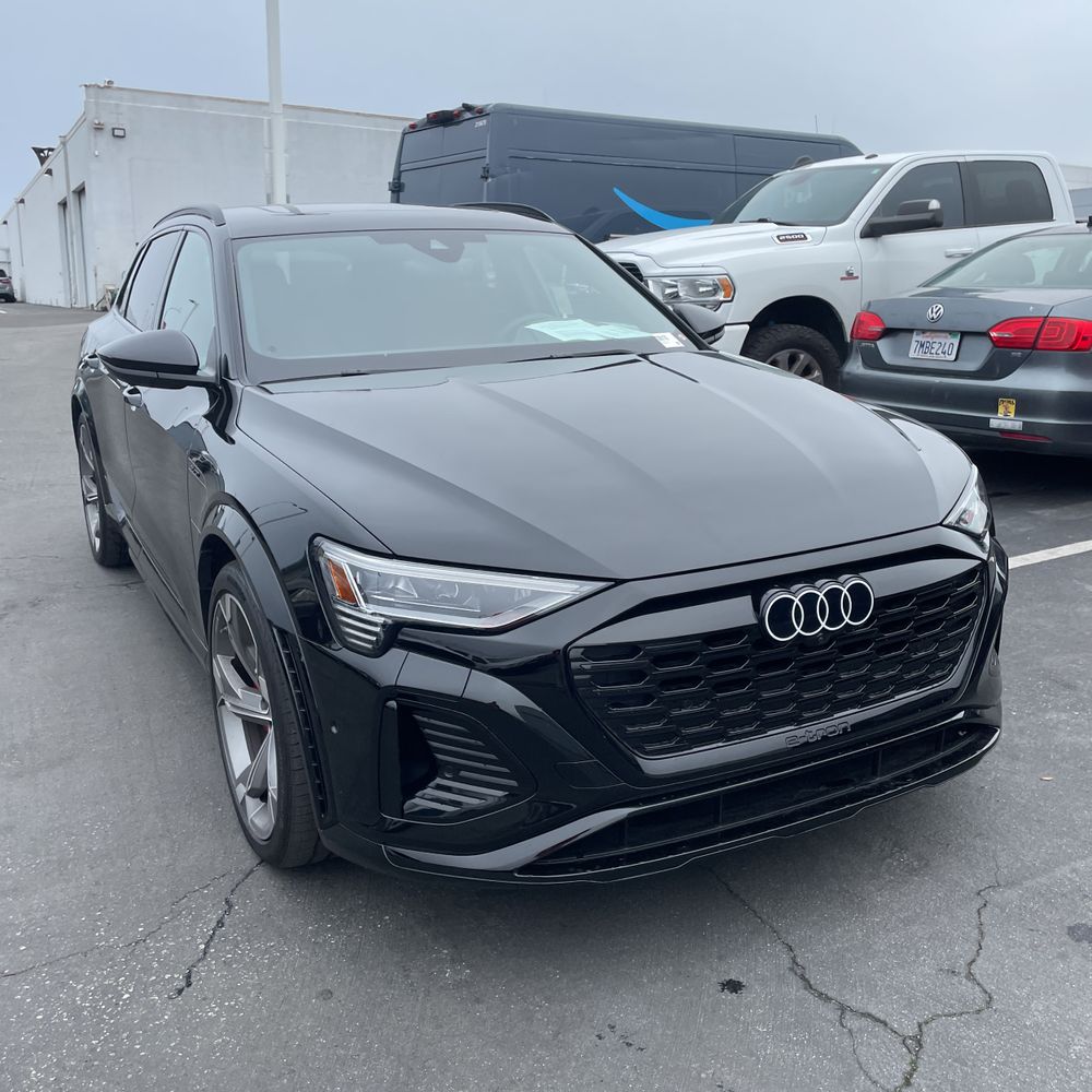 2024 Audi SQ8 e-tron Prestige