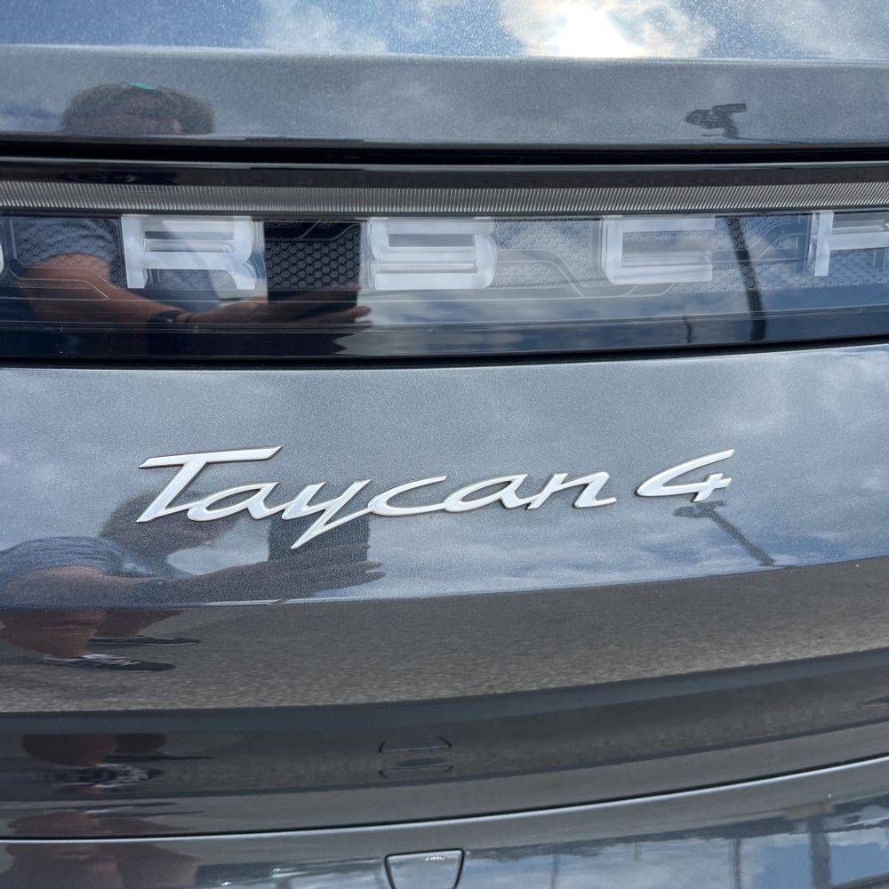 2022 Porsche Taycan 4 Cross Turismo