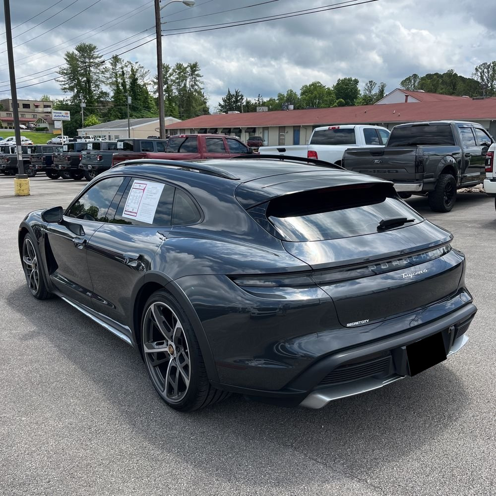 2022 Porsche Taycan 4 Cross Turismo
