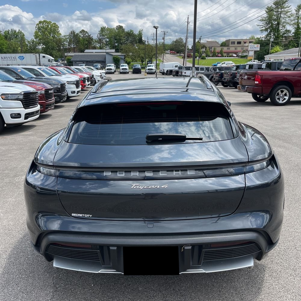 2022 Porsche Taycan 4 Cross Turismo