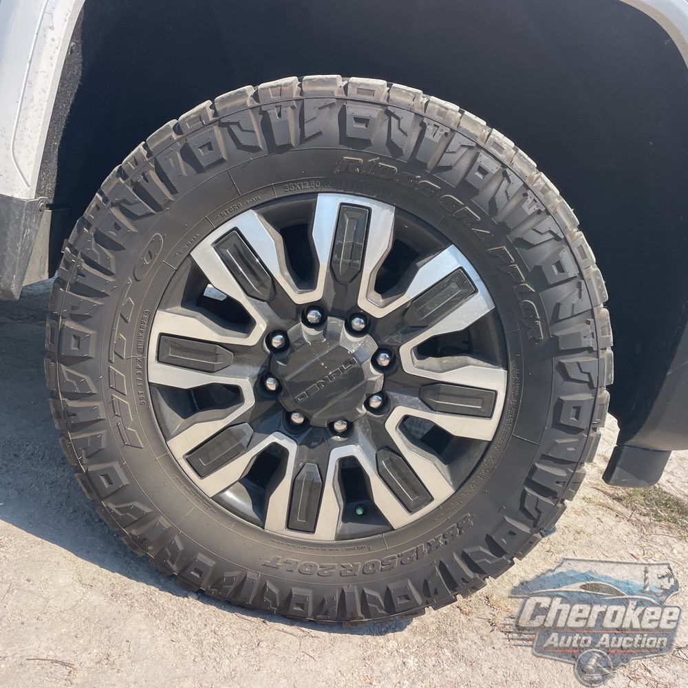 2024 GMC Sierra 2500HD Denali Ultimate