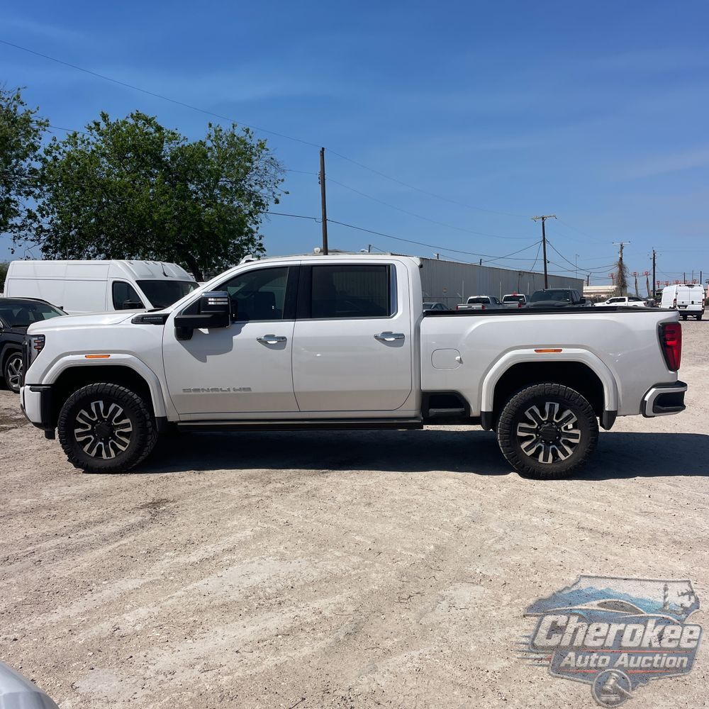 2024 GMC Sierra 2500HD Denali Ultimate