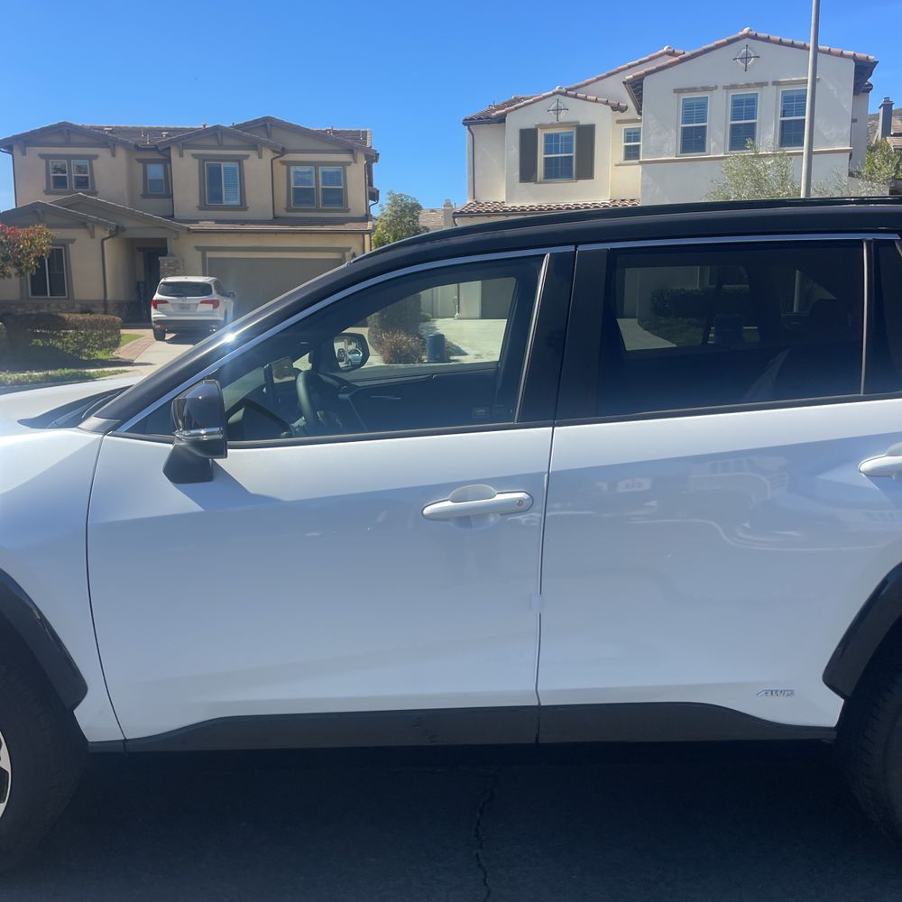 2025 Toyota RAV4 Plug-in Hybrid XSE