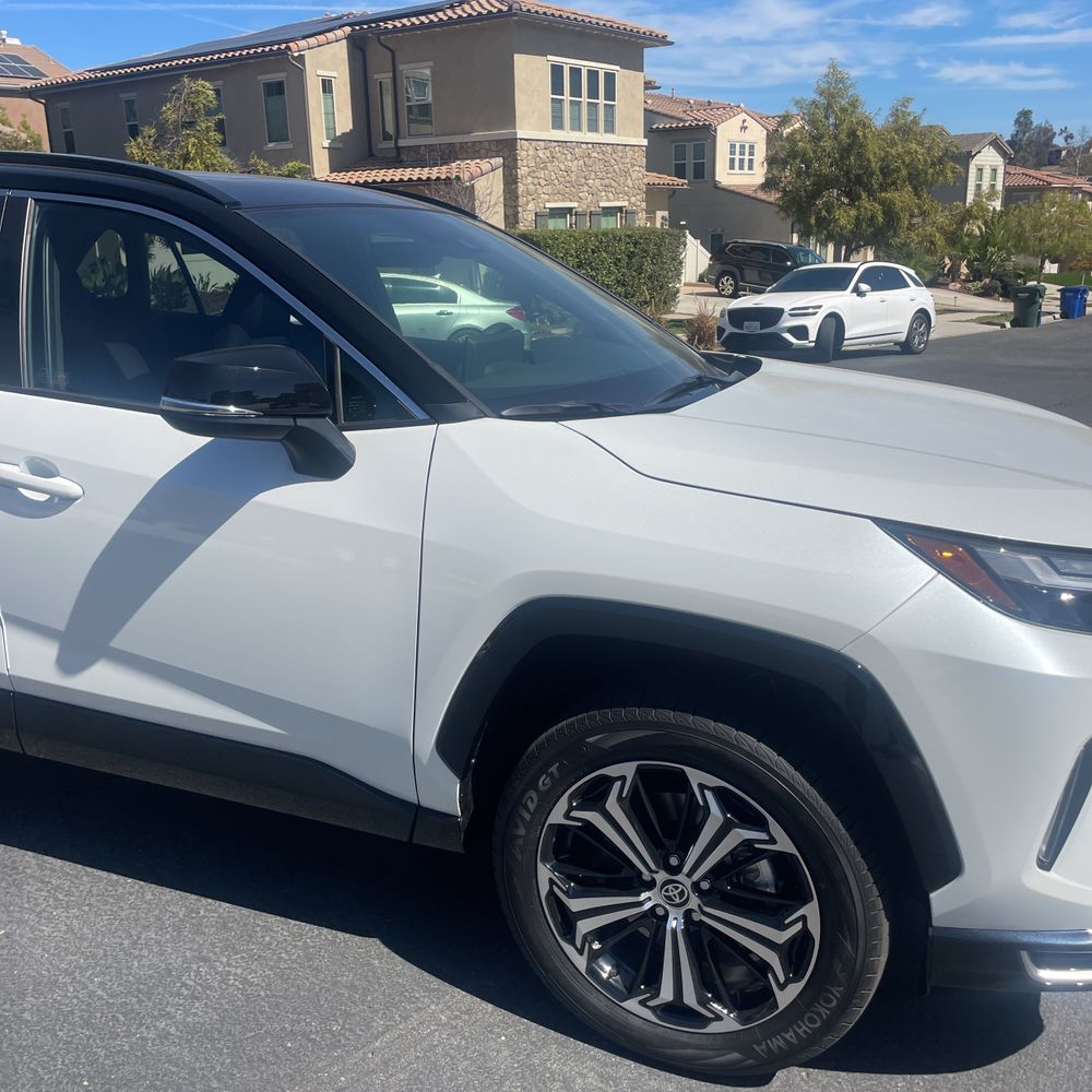 2025 Toyota RAV4 Plug-in Hybrid XSE
