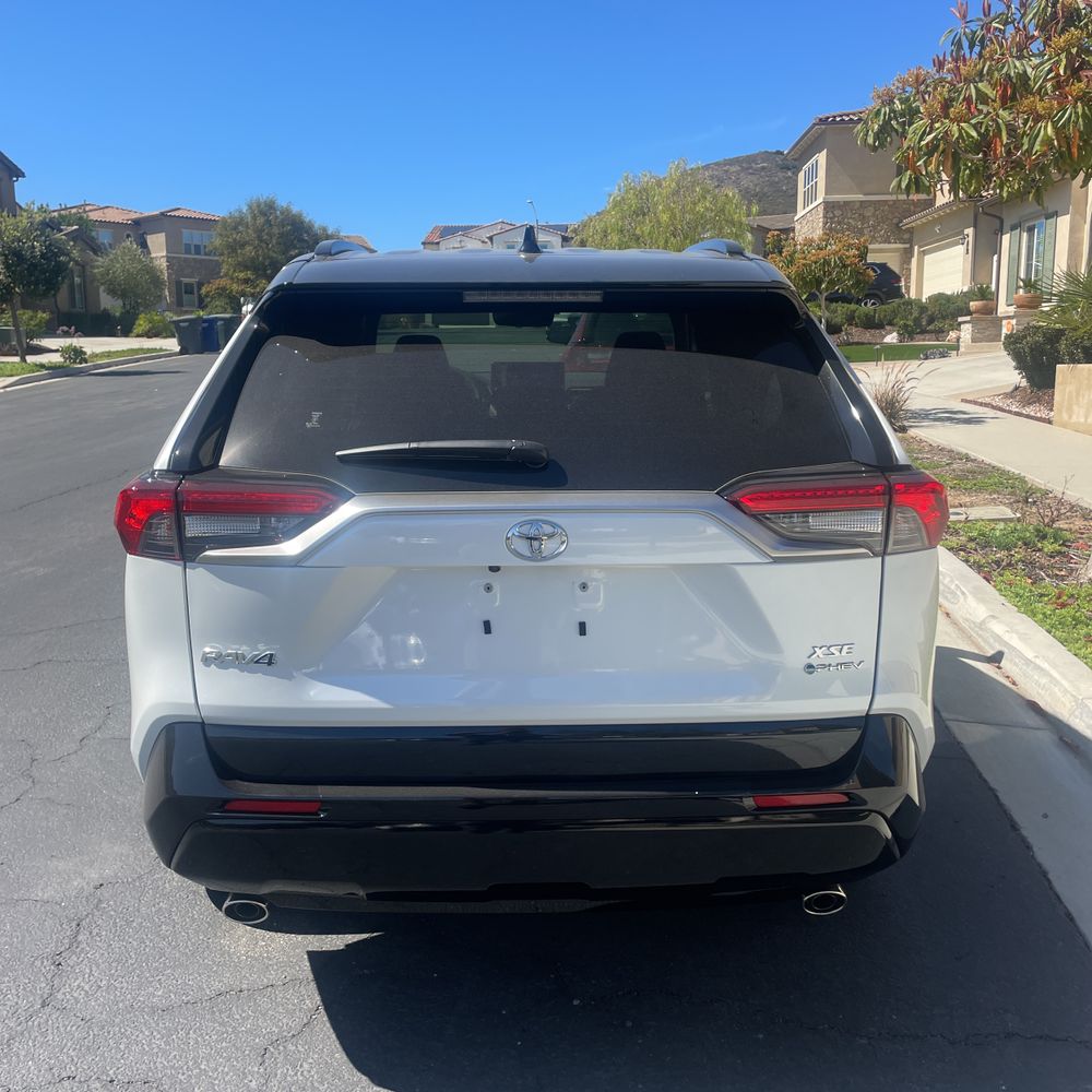 2025 Toyota RAV4 Plug-in Hybrid XSE