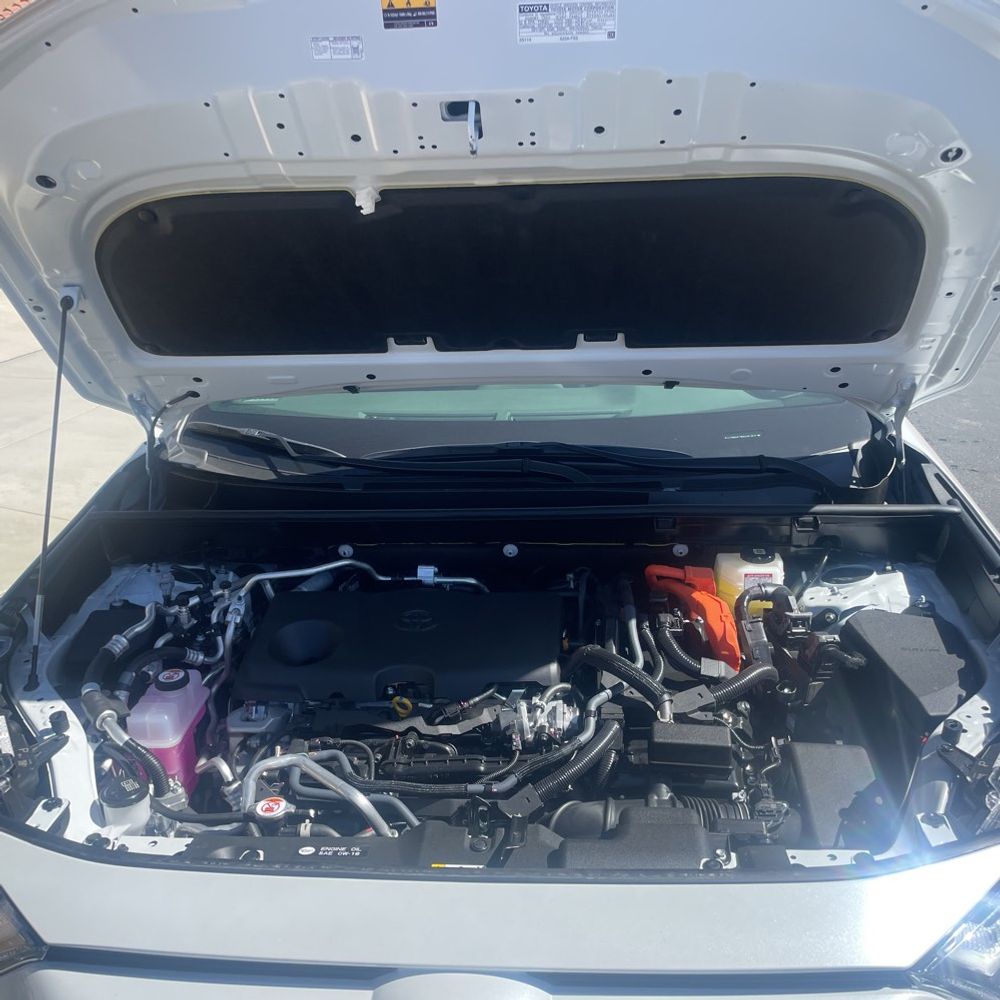 2025 Toyota RAV4 Plug-in Hybrid XSE