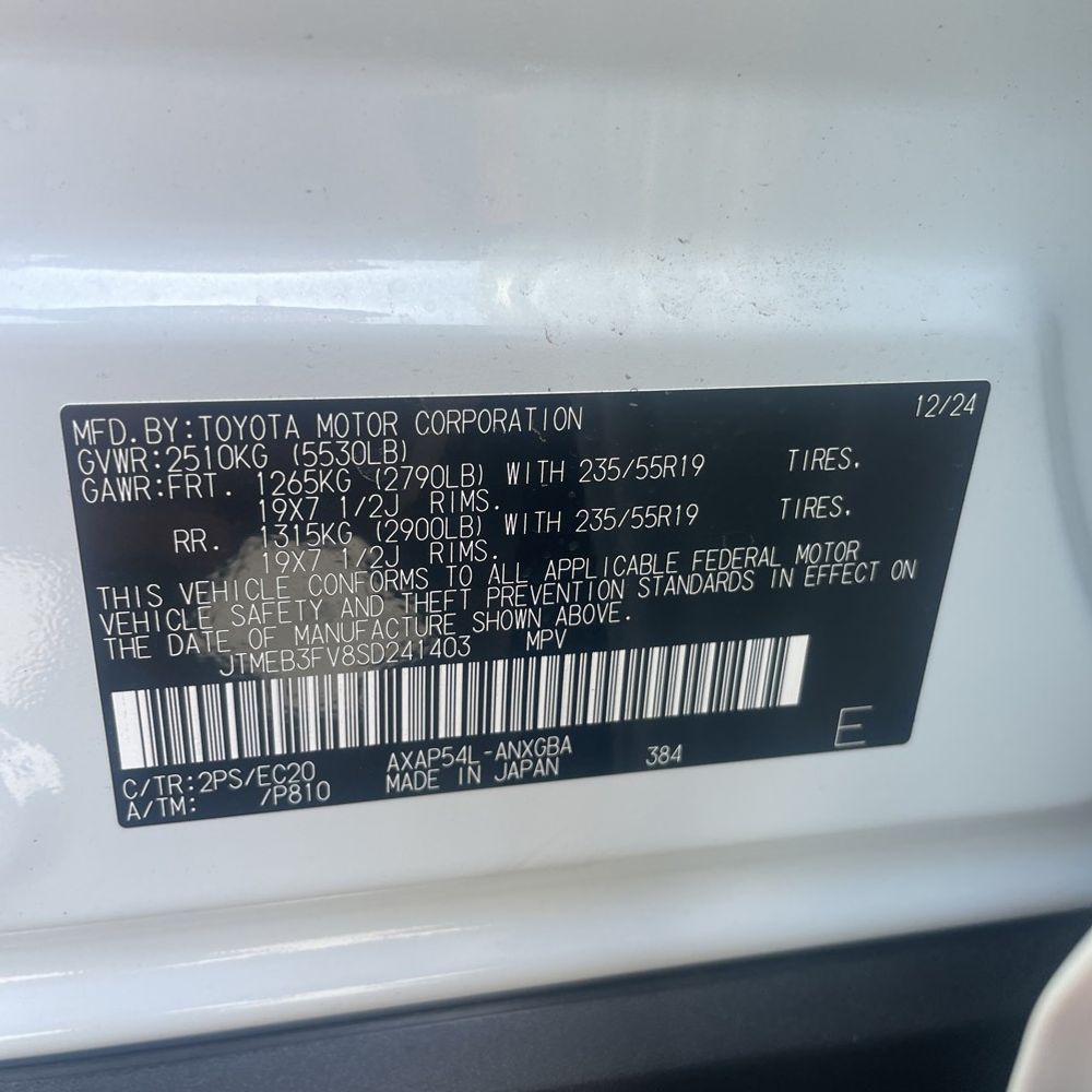 2025 Toyota RAV4 Plug-in Hybrid XSE