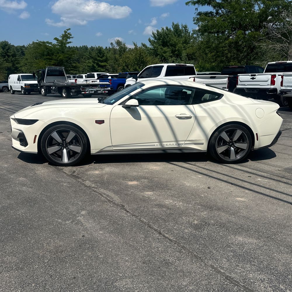 2025 Ford Mustang GT Premium