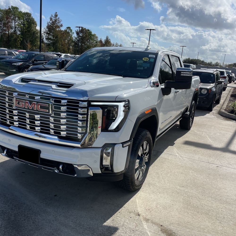 2024 GMC Sierra 3500HD Denali