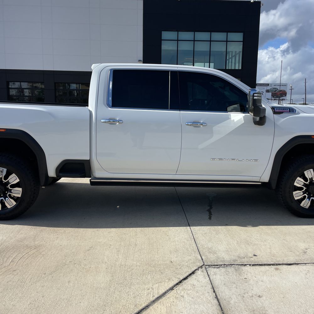 2024 GMC Sierra 3500HD Denali