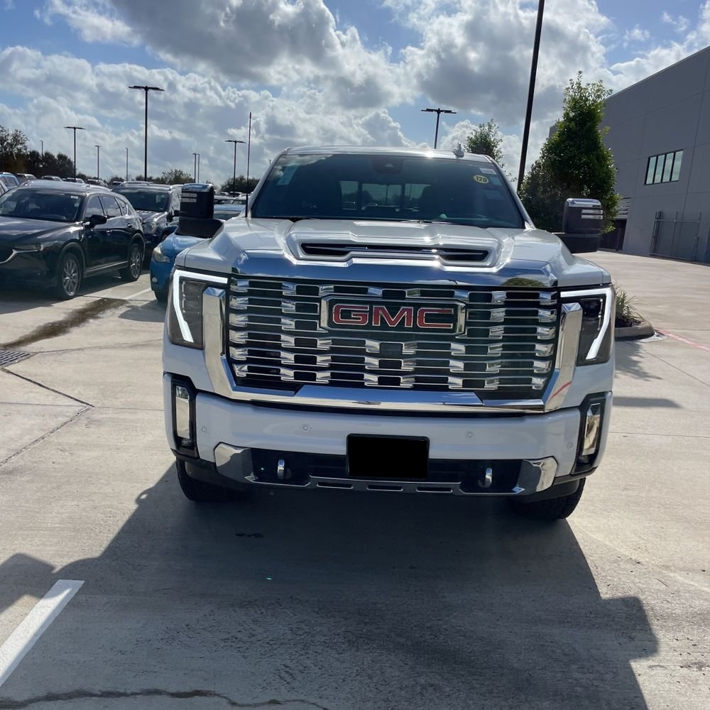 2024 GMC Sierra 3500HD Denali