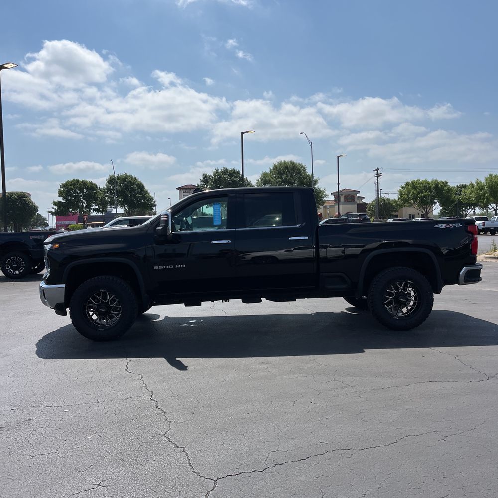 2024 Chevrolet Silverado 2500HD LTZ