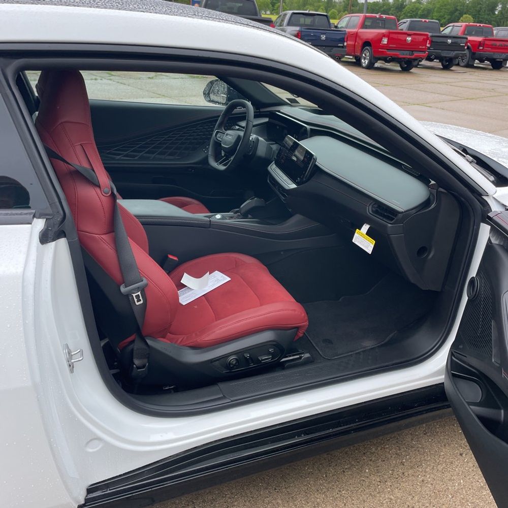 2025 Dodge Charger Daytona EV SCAT PACK