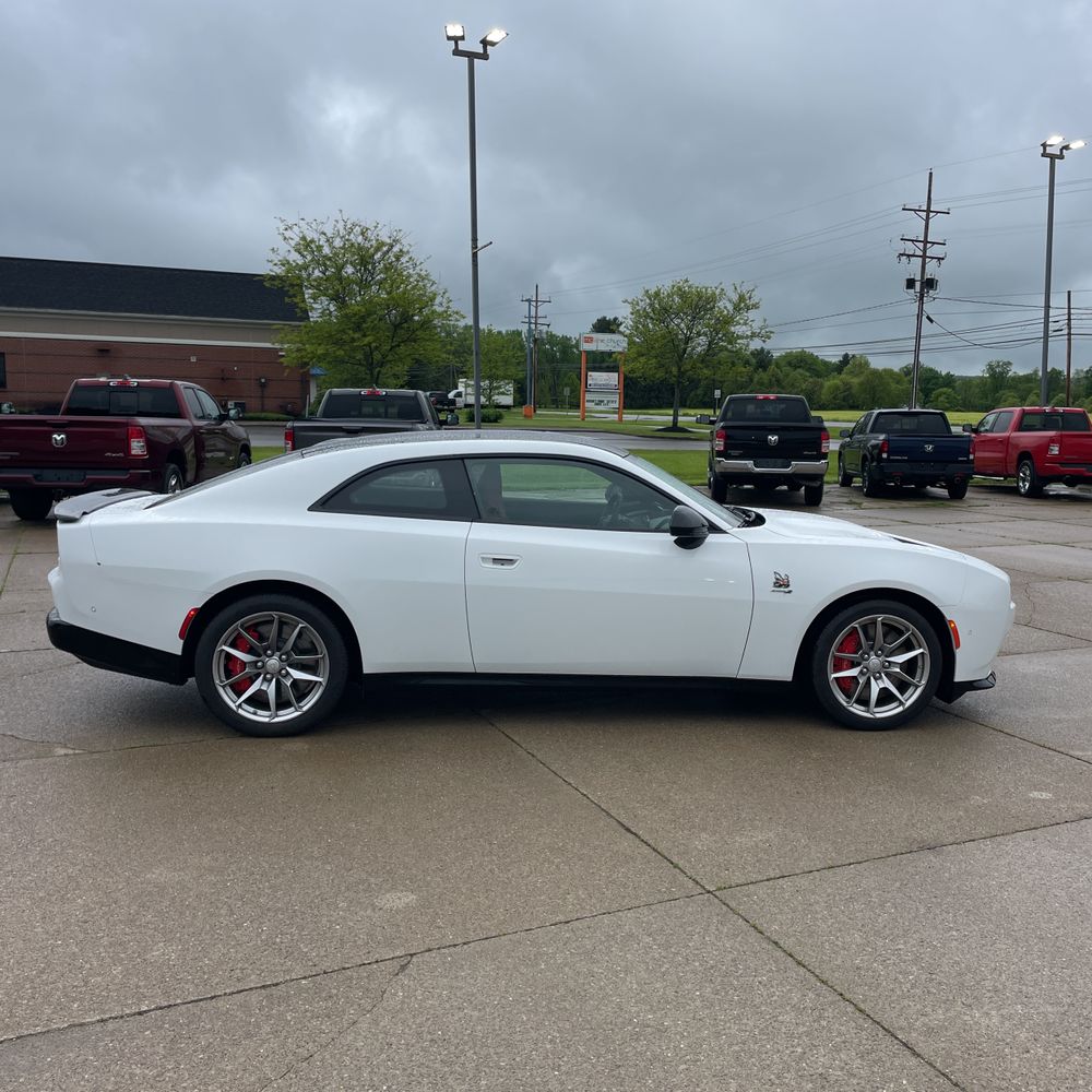 2025 Dodge Charger Daytona EV SCAT PACK