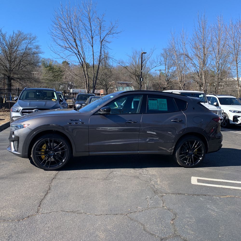 2022 Maserati Levante Modena S