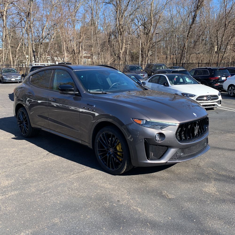 2022 Maserati Levante Modena S