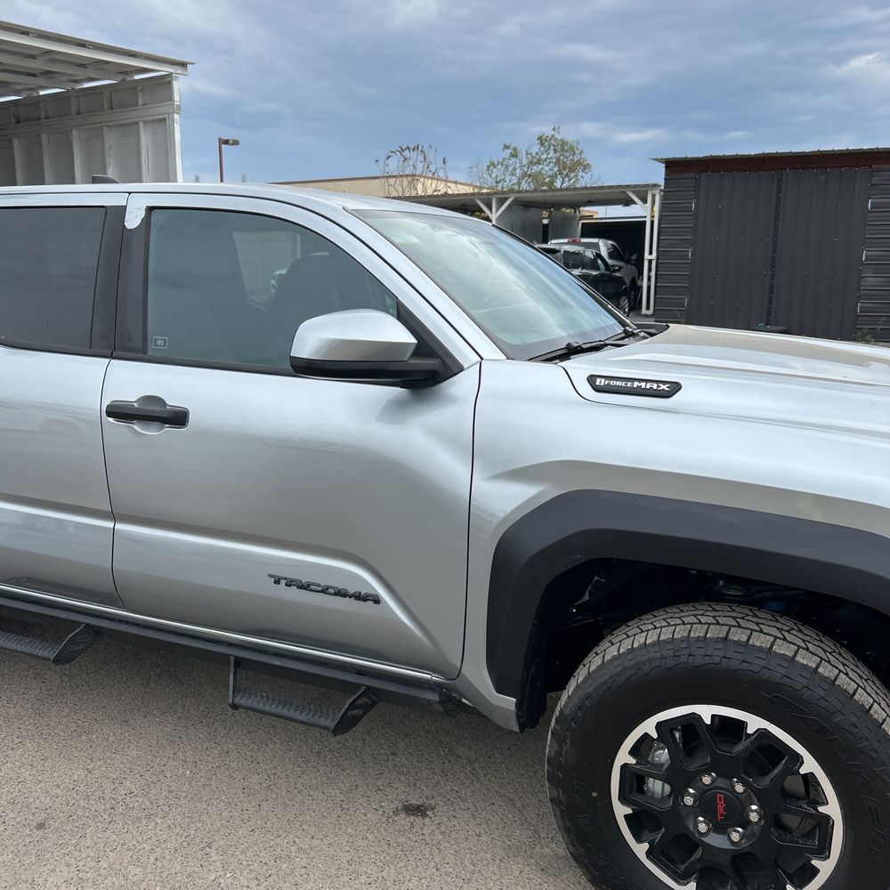 2025 Toyota Tacoma TRD Off-Road HV
