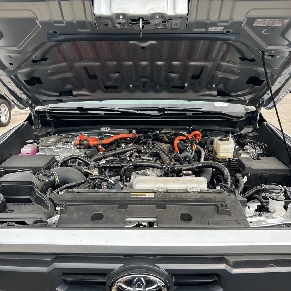2025 Toyota Tacoma TRD Off-Road HV
