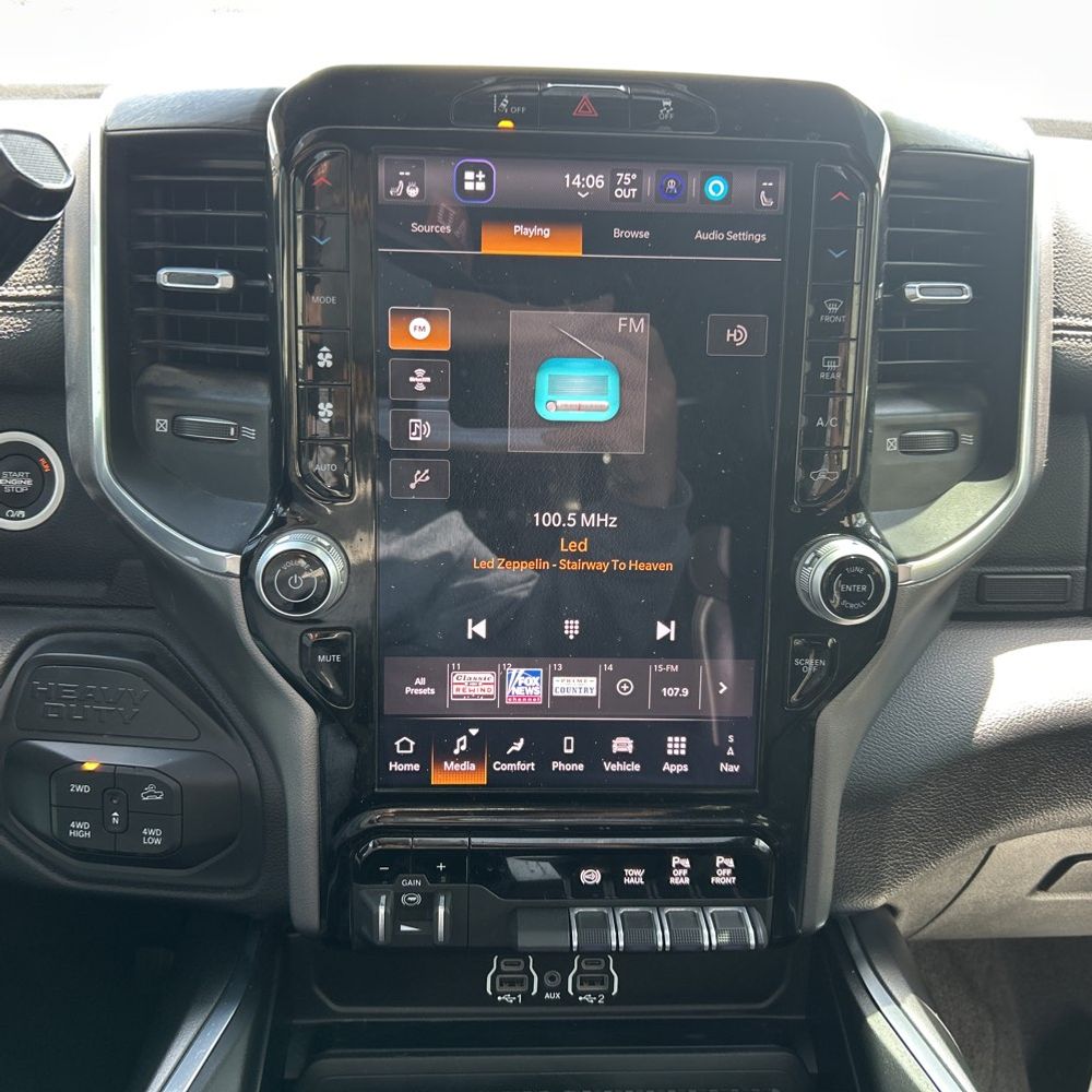 2025 Ram 2500 Laramie Crew Cab 4x4 6'4" Box